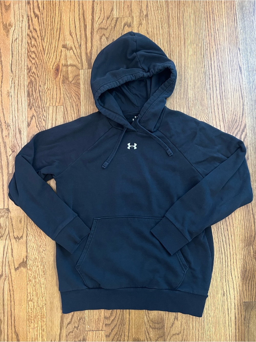 Under Armour Men’s Black Pullover Hoodie